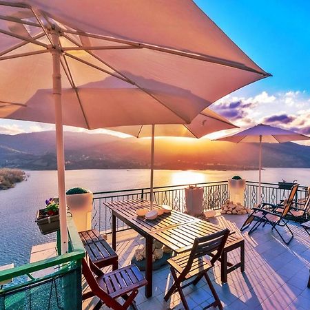 La Terrazza Sul Lago Turano Vermiglio Zewnętrze zdjęcie