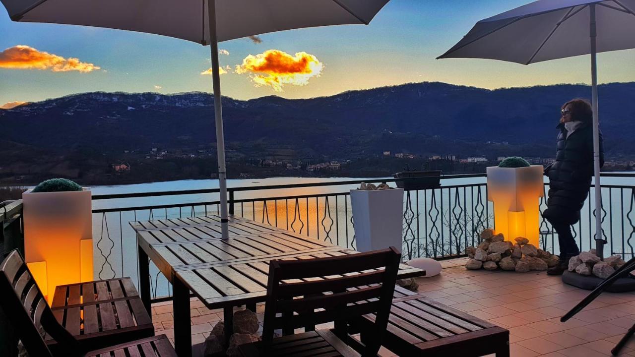 La Terrazza Sul Lago Turano Vermiglio Zewnętrze zdjęcie