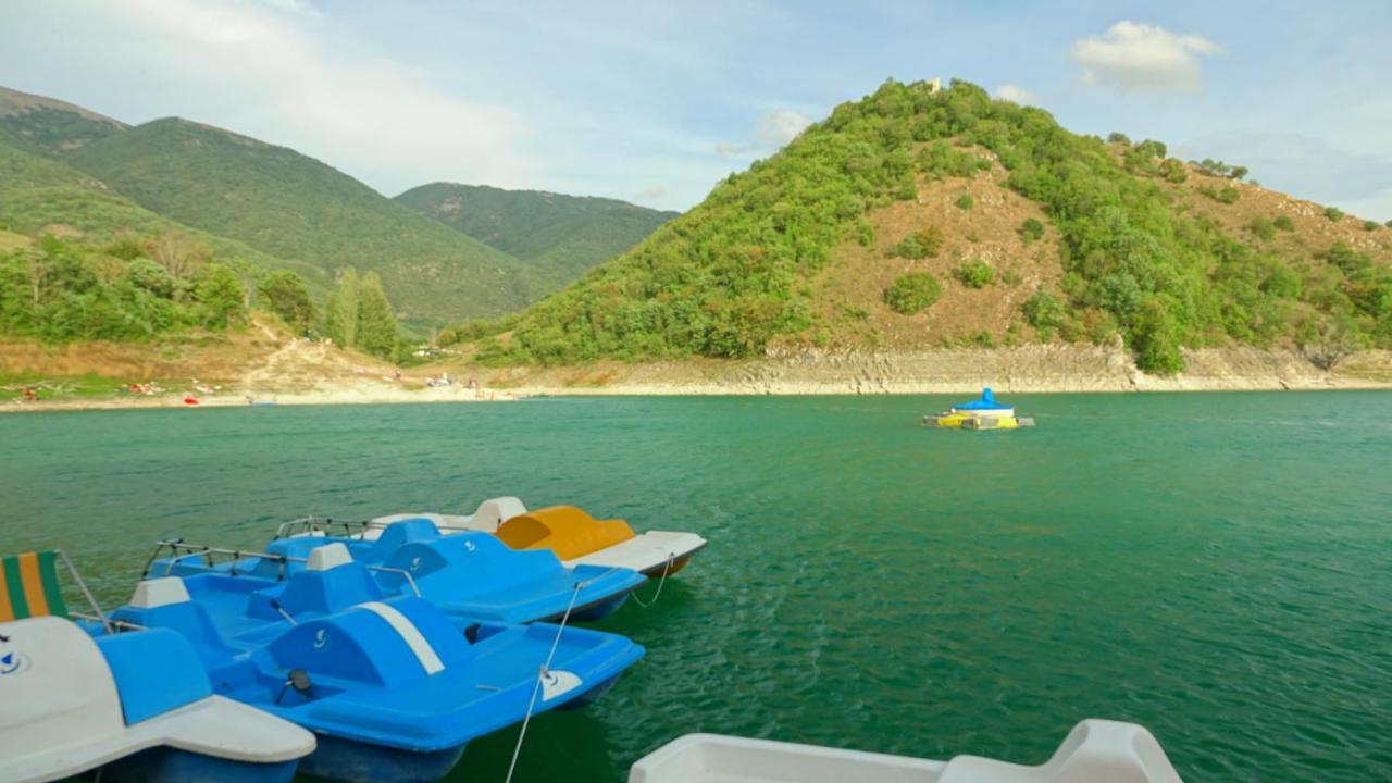 La Terrazza Sul Lago Turano Vermiglio Zewnętrze zdjęcie