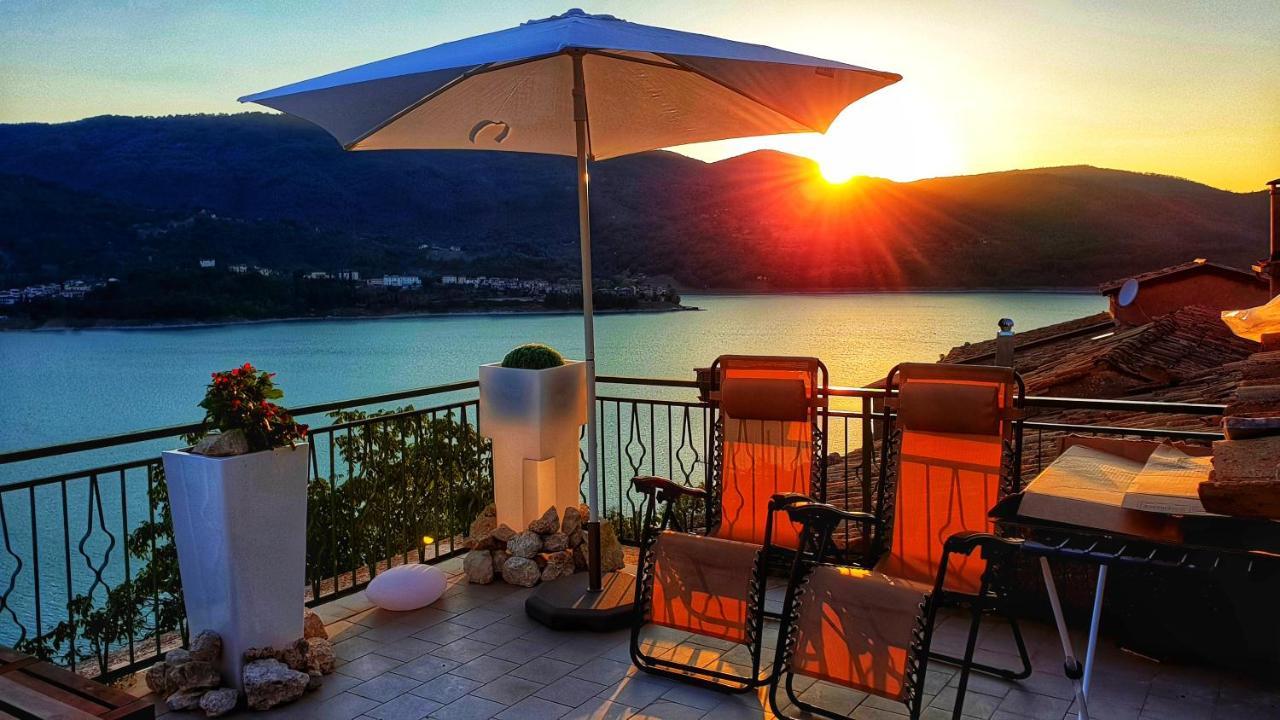 La Terrazza Sul Lago Turano Vermiglio Zewnętrze zdjęcie