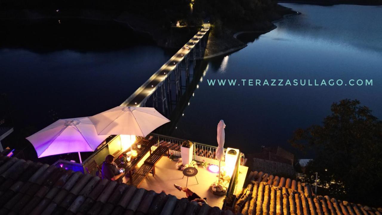 La Terrazza Sul Lago Turano Vermiglio Zewnętrze zdjęcie